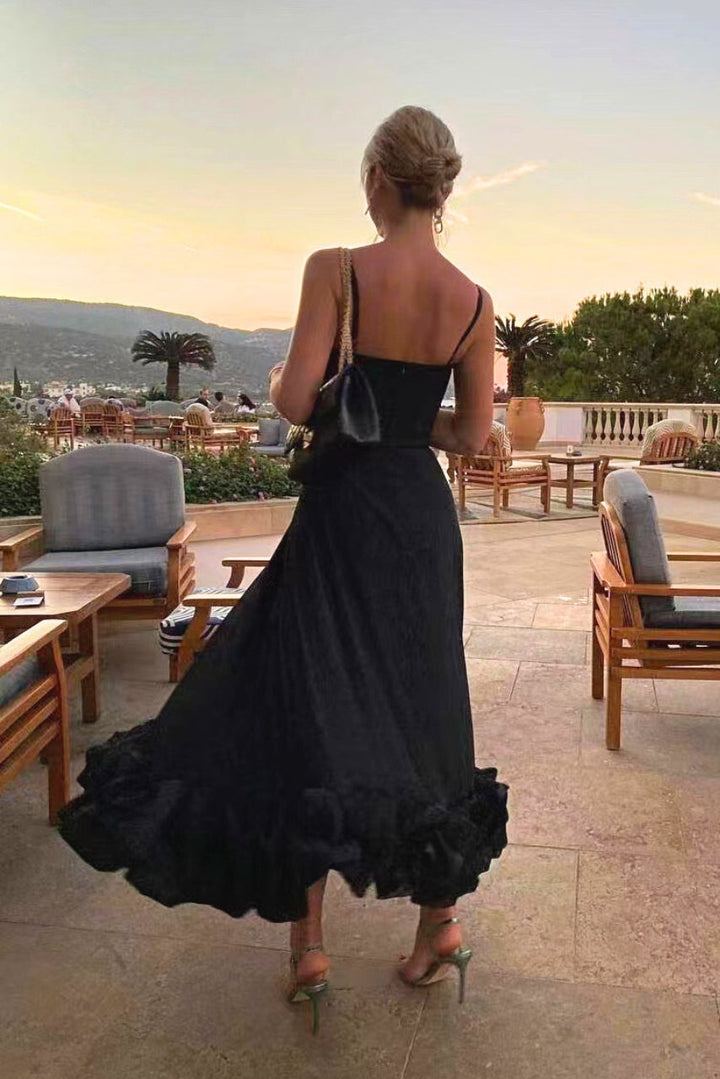CELINE | ELEGANT FLÖDANDE KLÄNNING