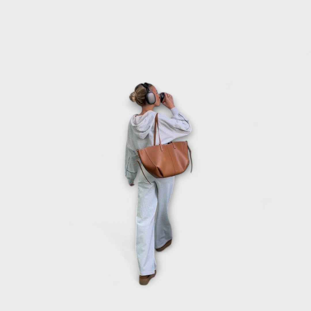 Lyvianne – Vintage Tote Bag